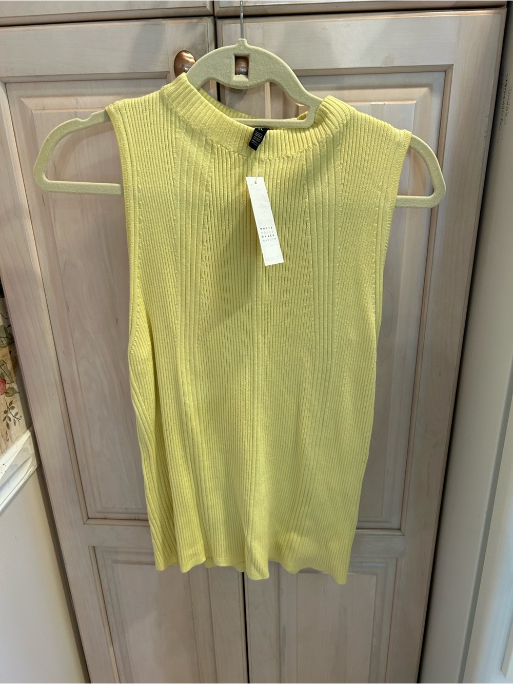 White House Black Market Yellow Knit Top Size XL NWT